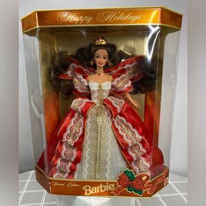 1997 Holiday Barbie Happy Holidays Gold Special Edition Eyes Blue Box Green Doll